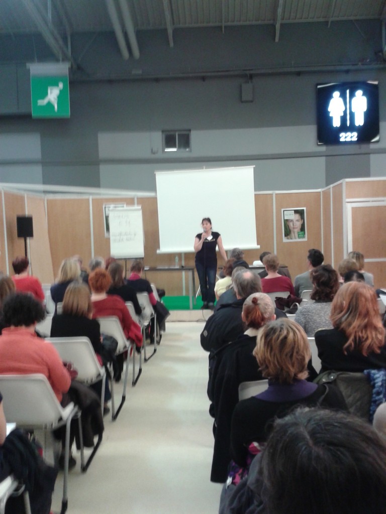 Salon Bien-être et Médecine Douce, Paris, février 2014 - Conférence Elisabeth Breton : Le métier de Réflexologue